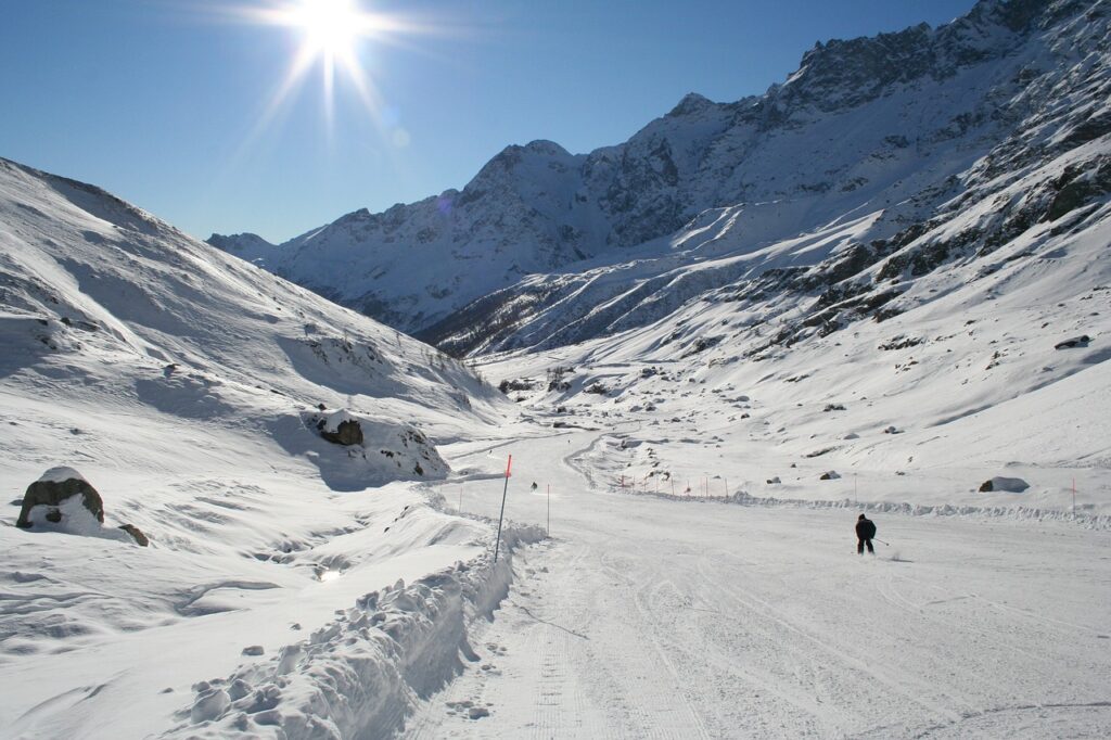 cervinia-1600736_1280